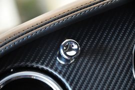 2011款宾利欧陆SuperSports