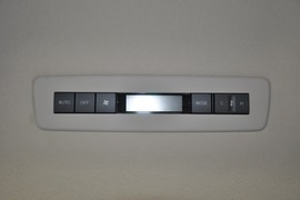 2011款一汽马自达Mazda8