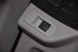 2011款一汽马自达Mazda8