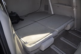 2011款一汽马自达Mazda8