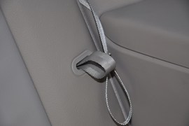 2011款一汽马自达Mazda8