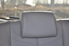 2011款一汽马自达Mazda8
