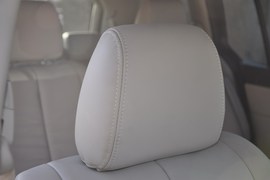 2011款一汽马自达Mazda8