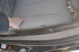 2011款一汽马自达Mazda8