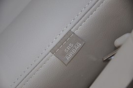 2011款一汽马自达Mazda8