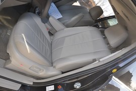 2011款一汽马自达Mazda8