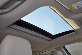 2011款一汽马自达Mazda8