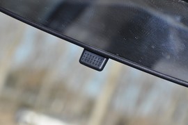 2011款一汽马自达Mazda8