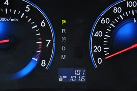 2011款一汽马自达Mazda8