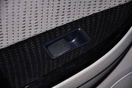 2011款马自达6