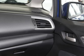 2016款本田飞度1.5L