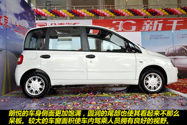 2010款众泰朗悦1.6L