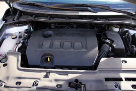 2011款一汽丰田卡罗拉1.8L