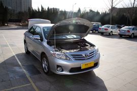 2011款一汽丰田卡罗拉1.8L