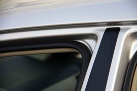 2011款一汽丰田卡罗拉1.8L