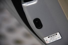 2011款一汽丰田卡罗拉1.8L