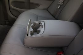 2011款一汽丰田卡罗拉1.8L
