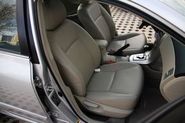2011款一汽丰田卡罗拉1.8L