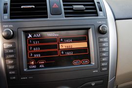 2011款一汽丰田卡罗拉1.8L