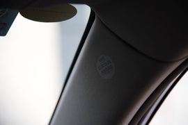 2011款一汽丰田卡罗拉1.8L