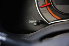 2011款一汽丰田卡罗拉1.8L