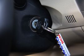 2011款一汽丰田卡罗拉1.8L