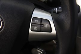 2011款一汽丰田卡罗拉1.8L