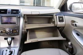 2011款一汽丰田卡罗拉1.8L