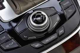2011款奥迪Q5
