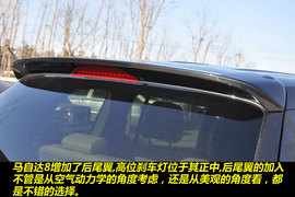 2011款一汽马自达Mazda8