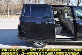 2011款一汽马自达Mazda8