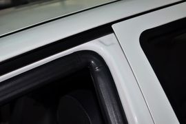 2010款全球鹰自由舰1.3L手动冠军版