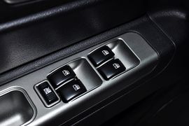 2010款全球鹰自由舰1.3L手动冠军版