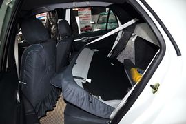 2010款全球鹰自由舰1.3L手动冠军版