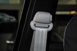 2010款全球鹰自由舰1.3L手动冠军版