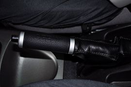 2010款全球鹰自由舰1.3L手动冠军版