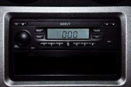2010款全球鹰自由舰1.3L手动冠军版