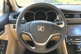   2016款众泰Z500
