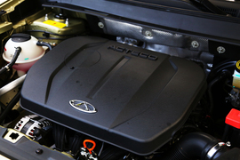 2016款奇瑞瑞虎7试驾