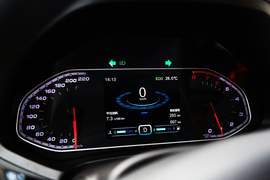 2016款奇瑞瑞虎7试驾