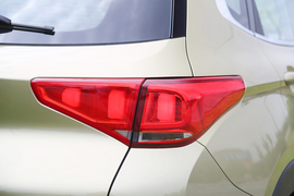 2016款奇瑞瑞虎7试驾