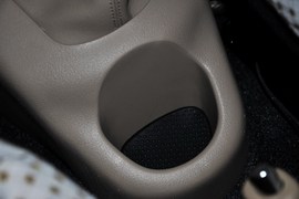 2008款全球鹰熊猫1.3L手动灵动版