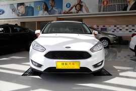2017款福克斯两厢