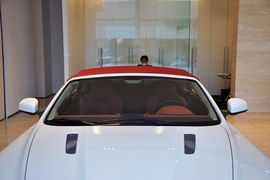 2011款阿斯顿马丁DB9敞篷版