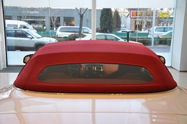 2011款阿斯顿马丁DB9敞篷版