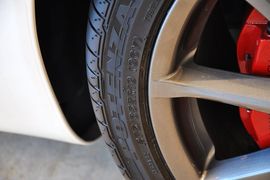 2011款阿斯顿马丁DB9敞篷版