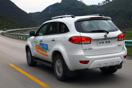 2011款江铃驭胜2.4L豪华版云南试驾实拍