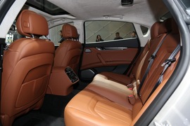 玛莎拉蒂总裁GTS