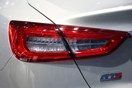 玛莎拉蒂总裁GTS