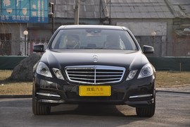 2011款奔驰E300L时尚型尊贵版